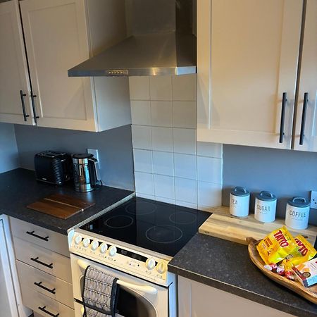 Fantastic Full 3 Bedroom Modern Apartment Belfast Exteriör bild