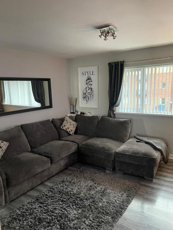 Fantastic Full 3 Bedroom Modern Apartment Belfast Exteriör bild